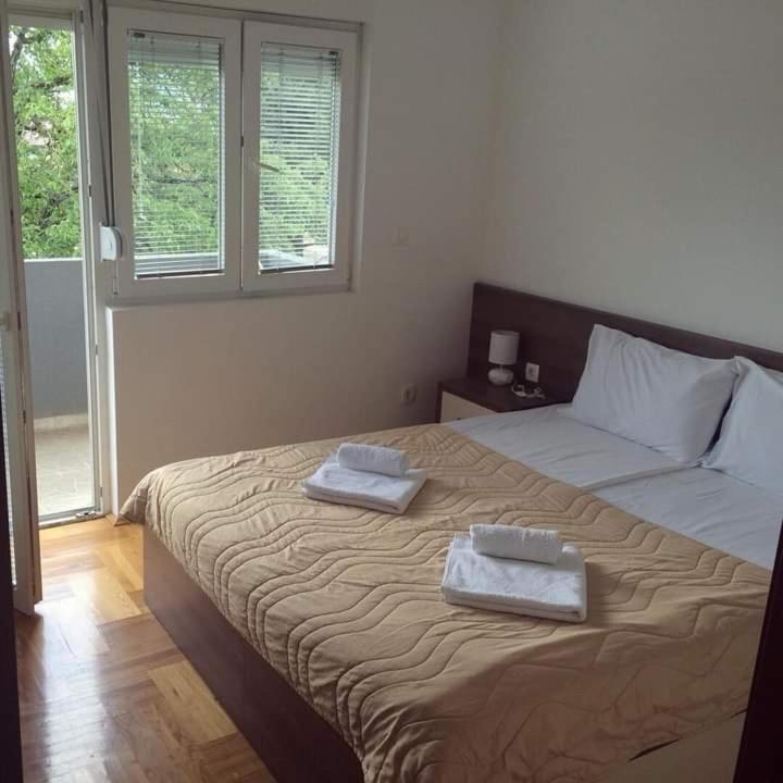 New Apartment Located In The Heart Of Niksic. Exteriör bild