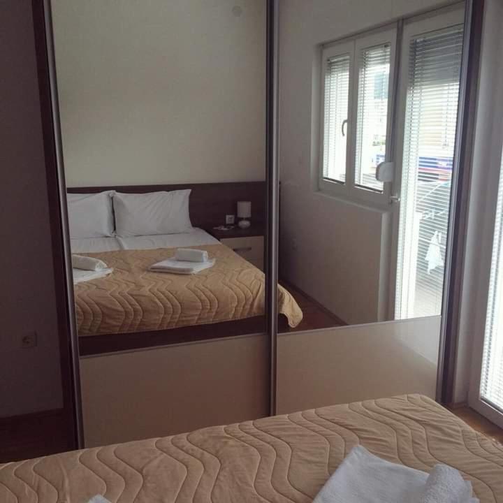 New Apartment Located In The Heart Of Niksic. Exteriör bild